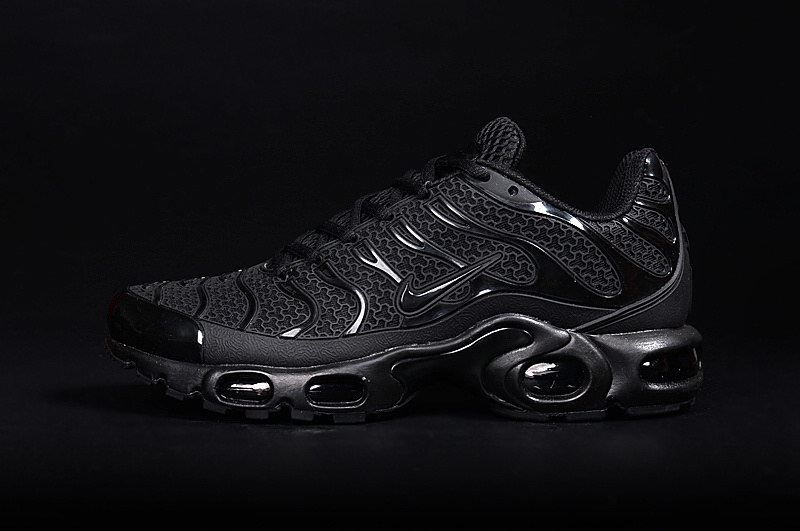 basket homme nike air max tn