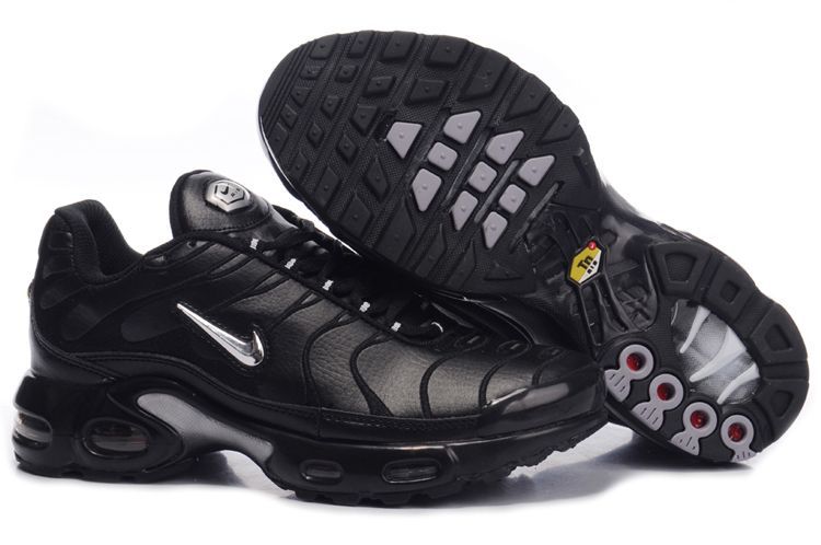 NIKE Air Max Plus TXT TN Requin Baskets Multicolore NIKE Air Max Plus TXT TN Baskets Multicolore BlackWeiß